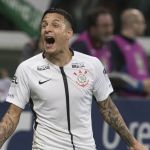 Arana se declara ao Corinthians após reencontro com a torcida