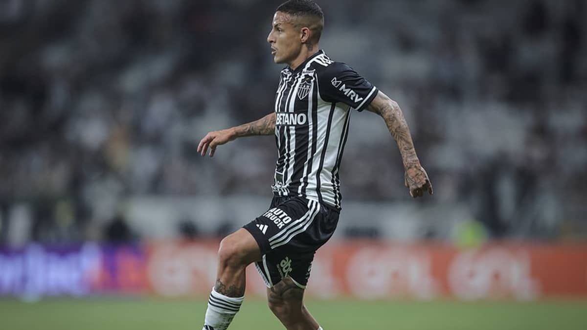 Arana, do Atlético, detona gramado do Mineirão: 'Casa de show'