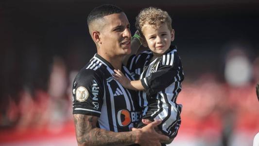 Guilherme Arana espera que o Atlético consiga reverter a vantagem do Palmeiras