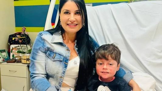 Guilherme e a professora Andrea, responsável por organizar uma festa surpresa de recepção para ele