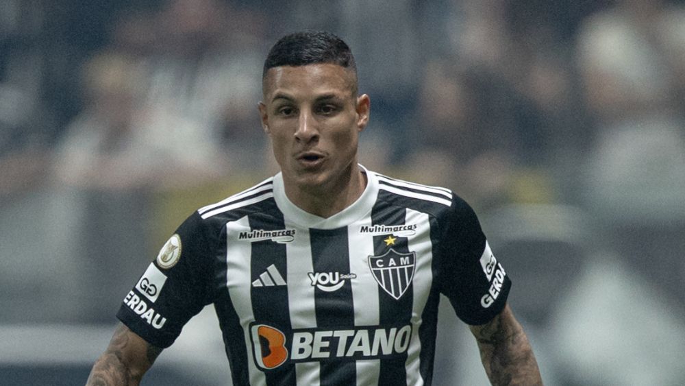 Atlético: Guilherme Arana manda recado em post após marca expressiva