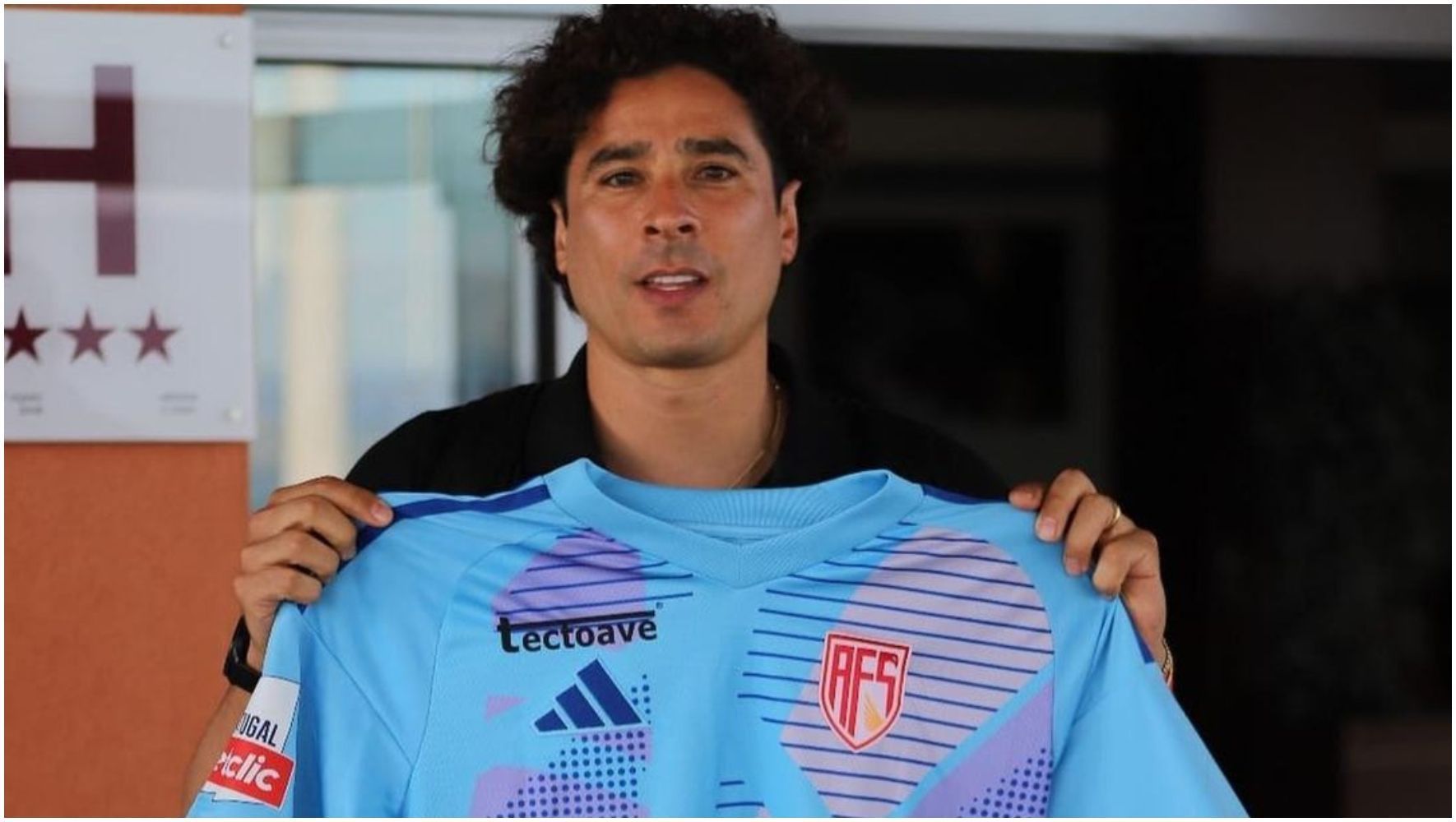 Recordista em Copas do Mundo, mexicano é anunciado por clube europeu