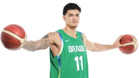 Gui Santos, ala da Seleção Brasileira e do Golden State Warriors • Divulgação/Fiba