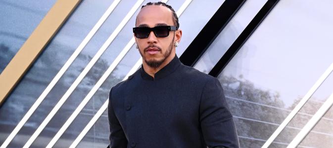 Lewis Hamilton, um dos produtores do filme, compareceu ao evento de lançamento da obra, na Leicester Square, em Londres