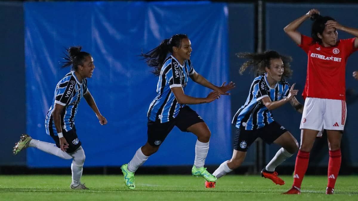 Gurias Gremistas vencem Coloradas por 1 a 0 no Brasileirão Feminino