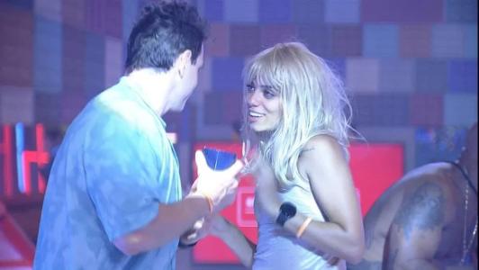 Gustavo e Key se divertiram com a situação na festa