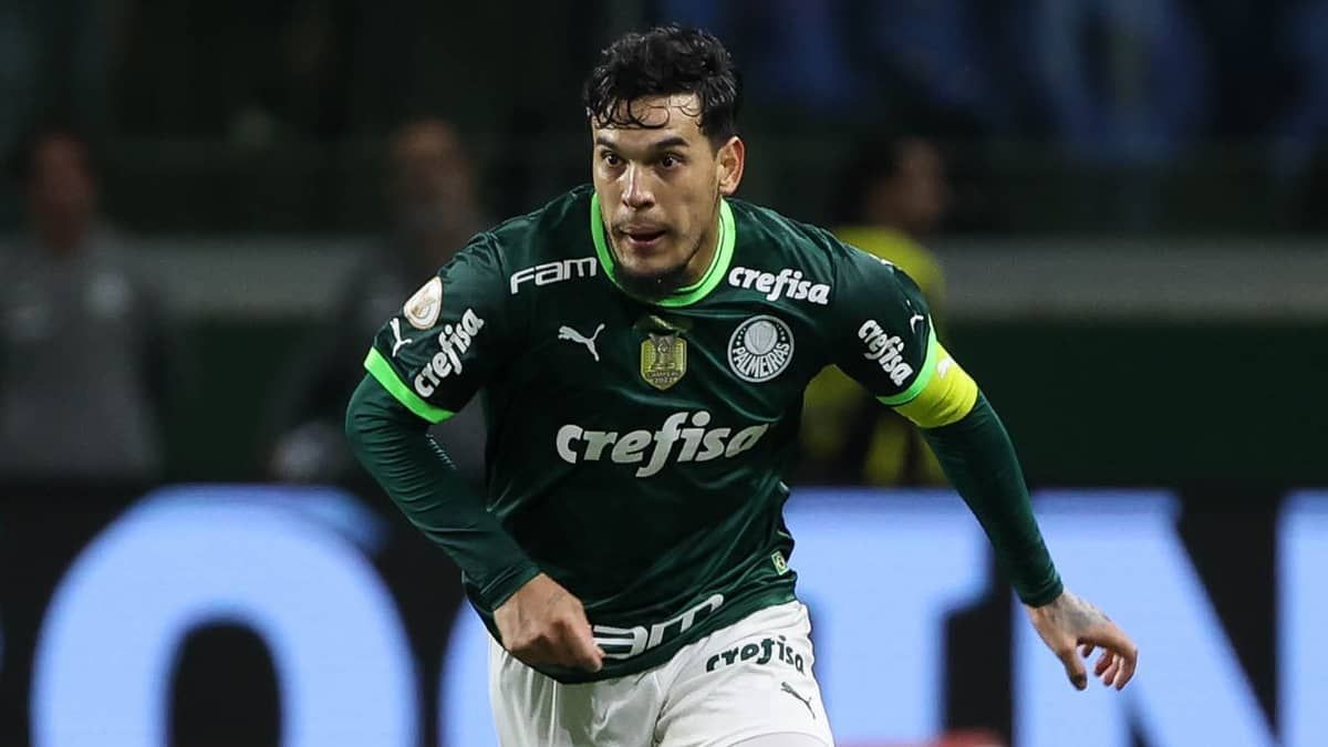 Gustavo Gómez comemora marca histórica pelo Palmeiras