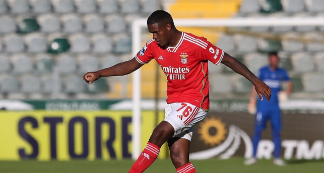 Zagueiro emprestado pelo América pode estrear pelo time principal do Benfica