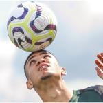 Clube da Premier League anuncia contratação de ex-atacante do Grêmio