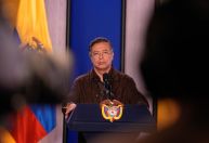 Gustavo Petro denuncia bombardeio do Equador à Colômbia