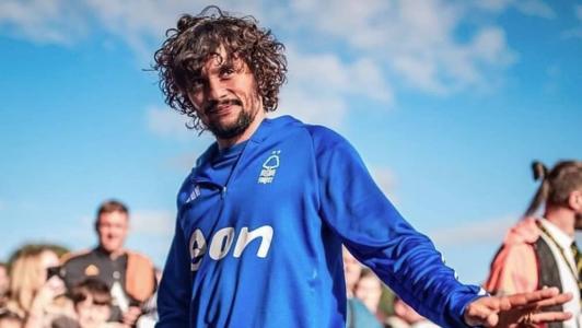 Gustavo Scarpa teve passagem apagada pela Inglaterra