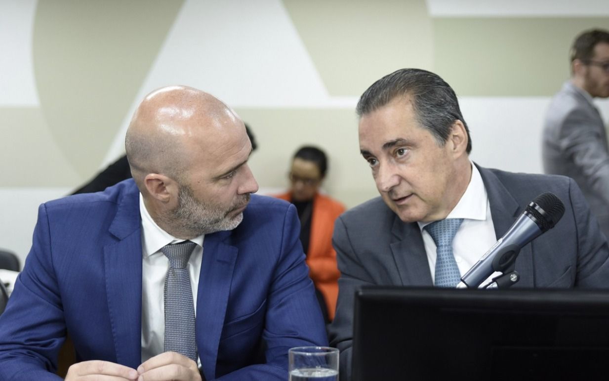 Secretário de Zema sai em defesa de líder do governo, condenado por corrupção: 'total solidariedade'