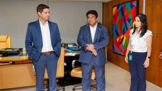 Gustavo Vieira, novo diretor financeiro, Ednaldo Rodrigues e Catherine Negreiros, diretora de patrimônio