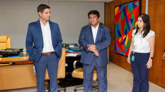 Gustavo Vieira, novo diretor financeiro, Ednaldo Rodrigues e Catherine Negreiros, diretora de patrimônio