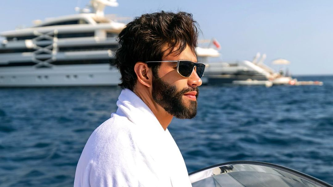 Gusttavo Lima perde na Justiça e deve pagar R$ 70 mil por número citado em 'Bloqueado'