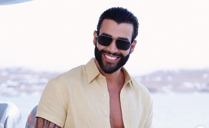 Gusttavo Lima: veja o que desembargador diz sobre avião e 'carona' em decisão que revogou prisão