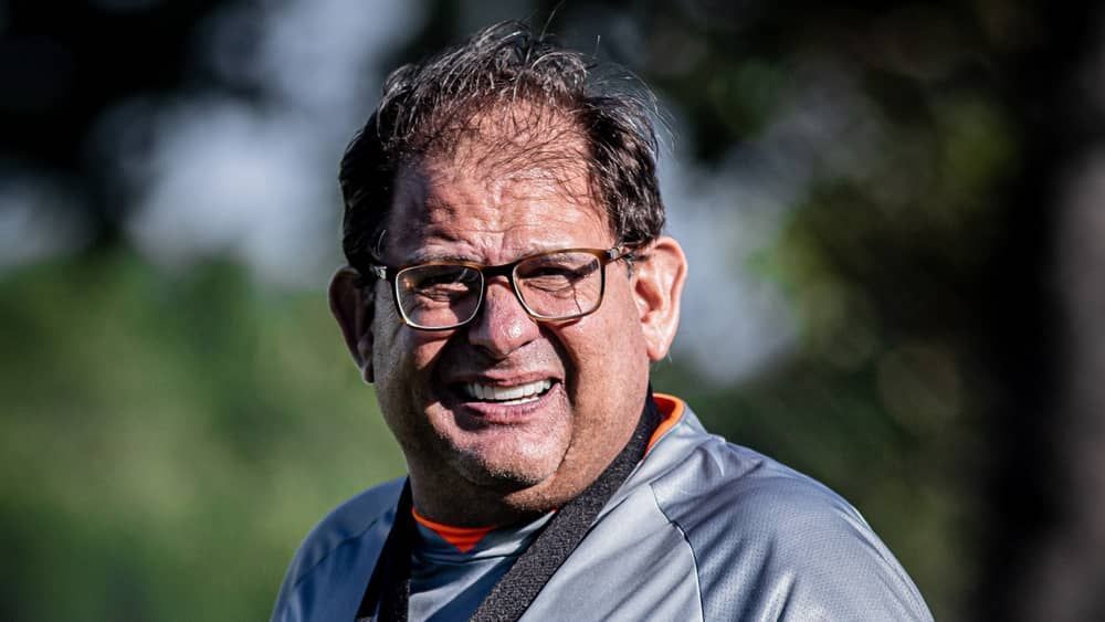 Coritiba anuncia novo técnico; ex-Atlético e Cruzeiro também é oficializado