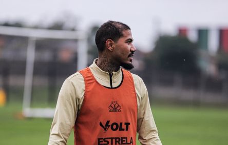 Zé Gabriel chegou ao Criciúma em abril