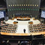 Câmara dos Deputados pauta votação de projeto contra casamento homoafetivo