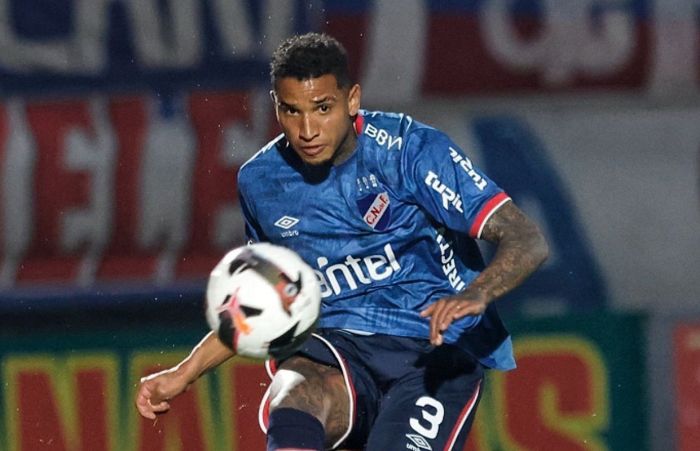 Juan Manuel Izquierdo, jogador de futebol uruguaio, morreu em 27 de agosto, aos 27 anos