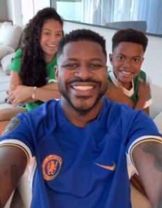 Ramires, ex-Cruzeiro, comemora título do Chelsea no Mundial de Clubes