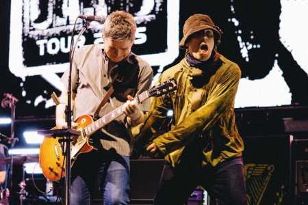Noel e Liam Gallagher são torcedores fanáticos do Manchester City