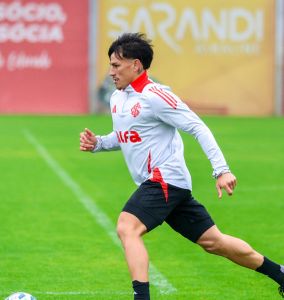 Bernabei retorna de lesão e reforça o Inter contra o Ceará