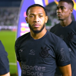 Ex-Corinthians faz publicação após demissão de Dorival: 'Saí por tua causa'