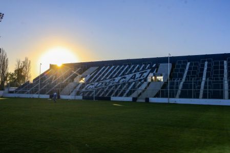 Estádio Feliciano Gambarte, palco do jogo entre Godoy Cruz e Atlético