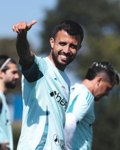 Matheus Henrique foi liberado pelo departamento médico do Cruzeiro e está disponível para duelo com o Ceará