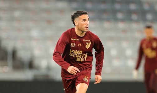 Benavídez deve ser titular do Athletico-PR contra o São Paulo