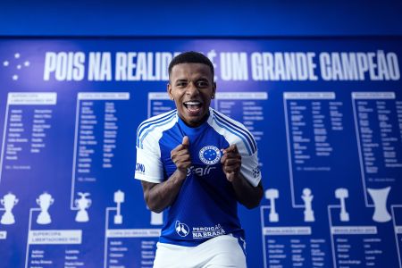 Keny Arroyo, atacante do Cruzeiro