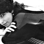 Há 60 anos, Nara Leão estreava nos palcos como musa da Bossa Nova 