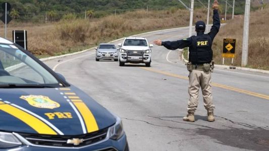 Há nove pontos com interdições, parciais ou totais, em rodovias federais que passam por Minas Gerais