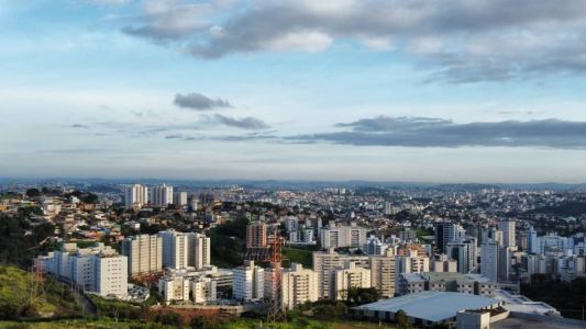 Há possibilidade de chuvas isoladas na Região Metropolitana de Belo Horizonte