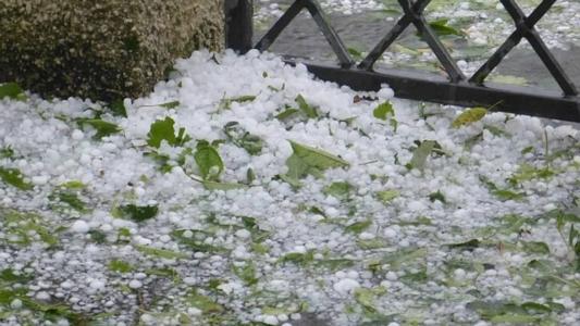 Há previsão de granizo para centenas de cidades