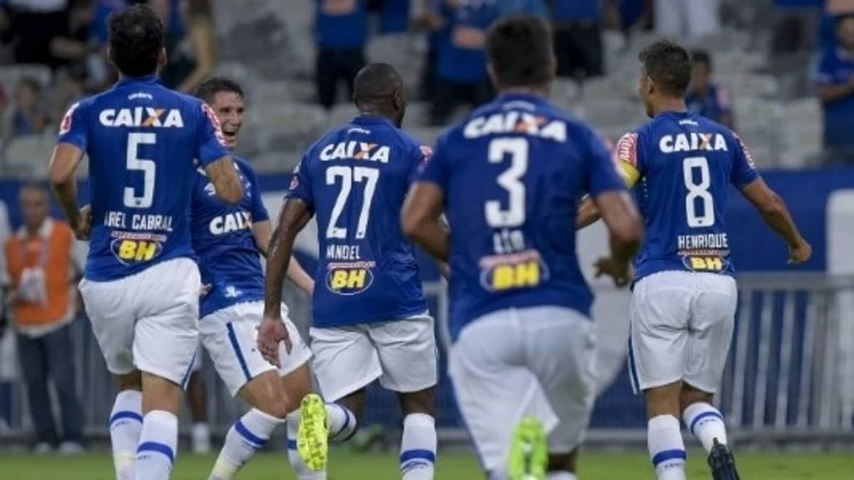Cruzeiro: há seis anos, Mano Menezes iniciava montagem do time pentacampeão da Copa do Brasil