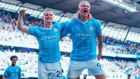Haaland comemora gol pelo Manchester City