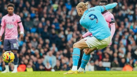 Haaland marcou o gol do Manchester City contra o Everton