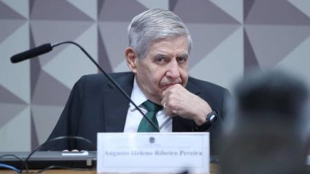 Hacker, plano de golpe, ditadura e Brilhante Ustra: as perguntas que general Heleno não respondeu à CPMI.