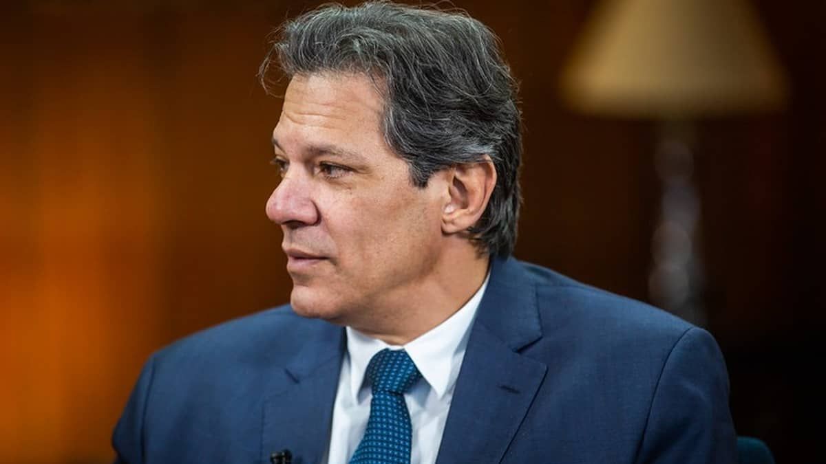Haddad se encontra com cúpula do Republicanos em jantar fora da agenda