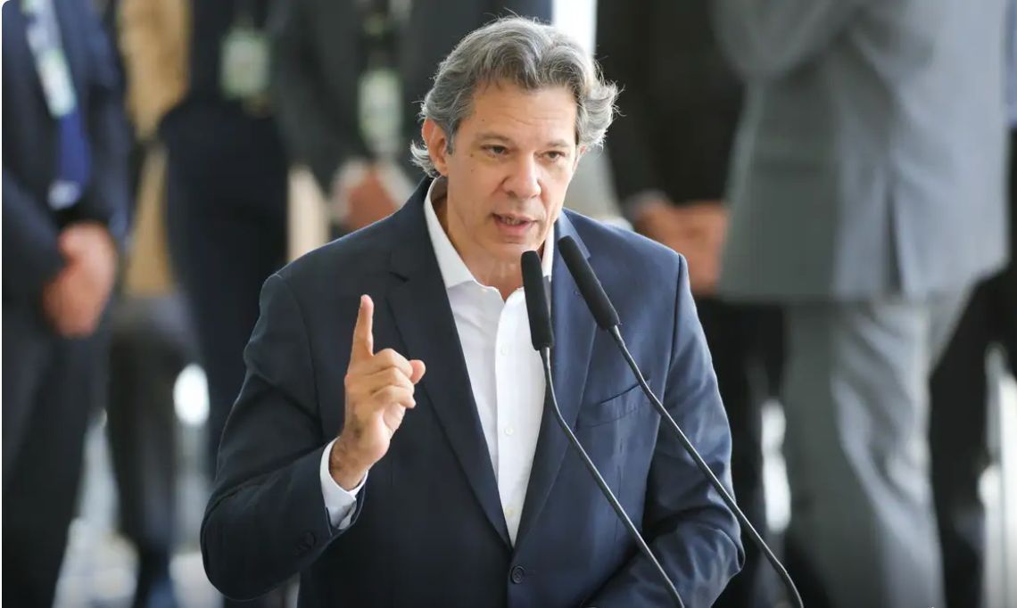 Haddad vê o bom lado do tarifaço, populismo lastimável!
