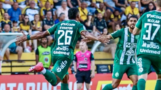 Chapecoense vence Criciúma pelo Campeonato Catarinense