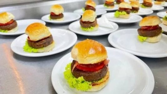 Hambúrguer de carne de caju