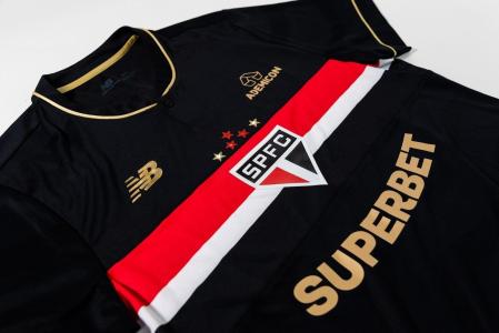 Veja fotos do novo terceiro uniforme do São Paulo
