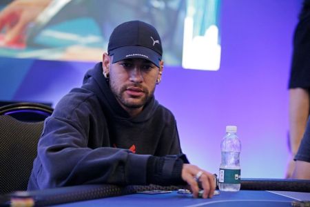 Neymar participou do BSOP Winter Millions nesse domingo (27)