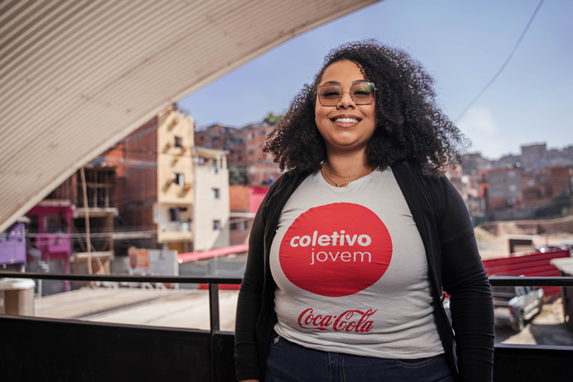 Instituto Coca-Cola abre vagas em curso gratuito para capacitar jovens no mercado de trabalho