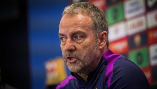 Hansi Flick em entrevista como técnico do Barcelona na temporada 2025/2026