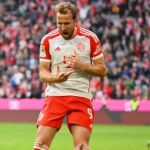 Bayern goleia Darmstadt por 8 a 0 e faz gol do meio-campo na Bundesliga