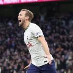 Kane faz história, Tottenham vence e atrasa Manchester City na disputa do título